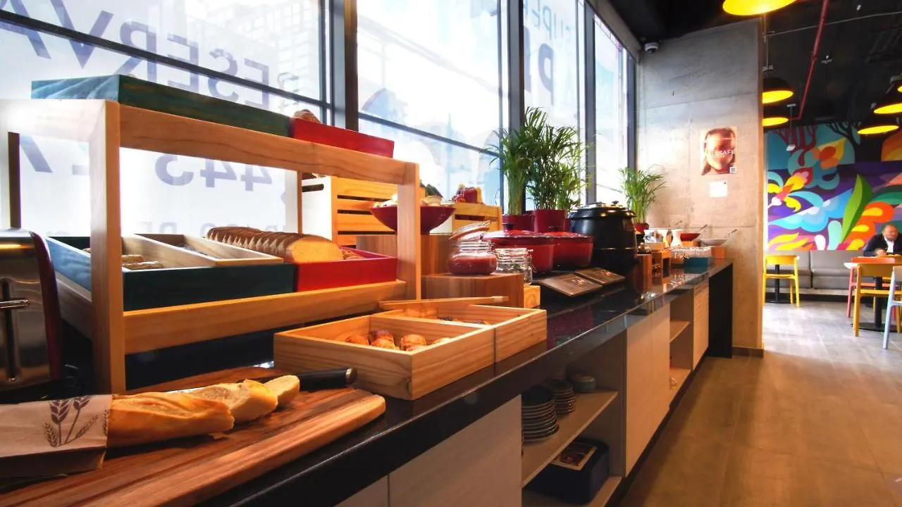 Ibis Budget Bogota Marly